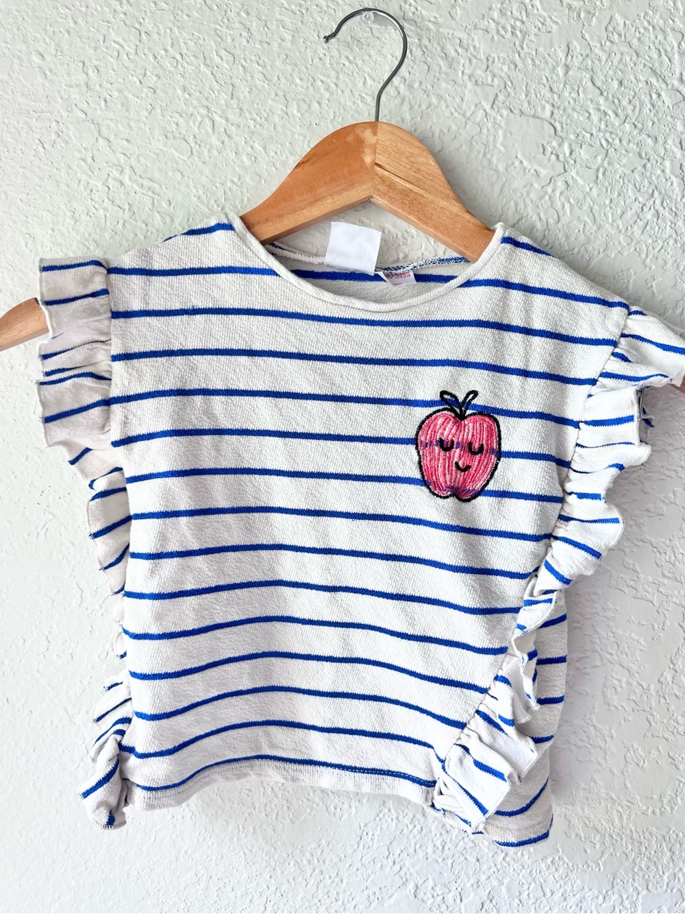 Zara Girls Blue White Striped Apple Embroidered Ruffle Top Sz 3-4